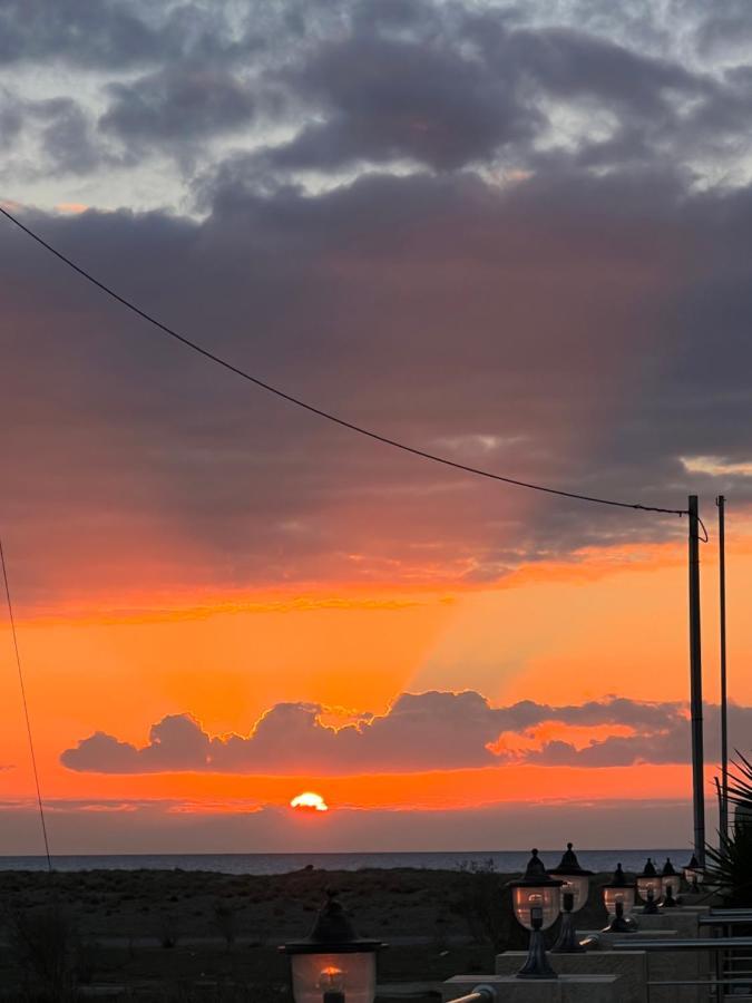 Villa Pnoe Seaside Kalamáki Kültér fotó